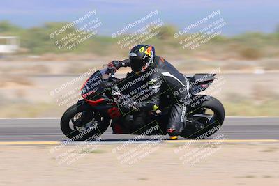 media/Oct-01-2023-SoCal Trackdays (Sun) [[4c570cc352]]/Turn 15 Inside (140pm)/